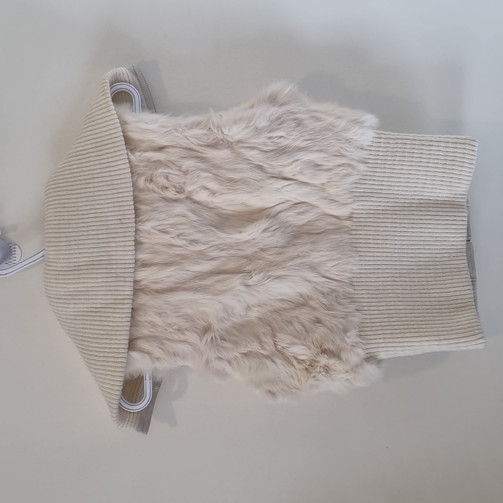 G Brand rabbit fur cream color vest size S - Picture 6 of 6